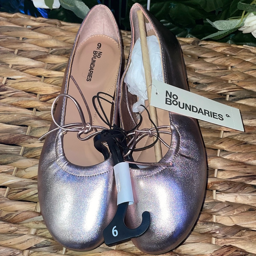 No Boundaries Iridescent Ballet Flats - Rose Metallic